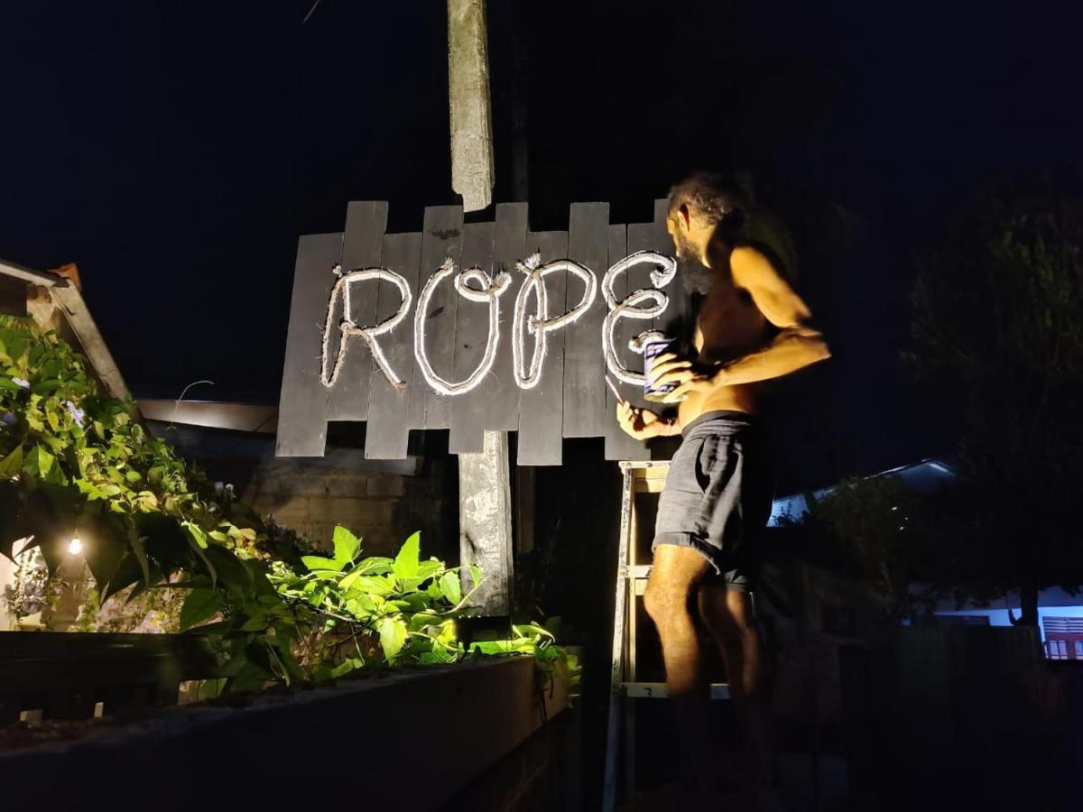 Rope Madiha Hostel Матара Екстериор снимка