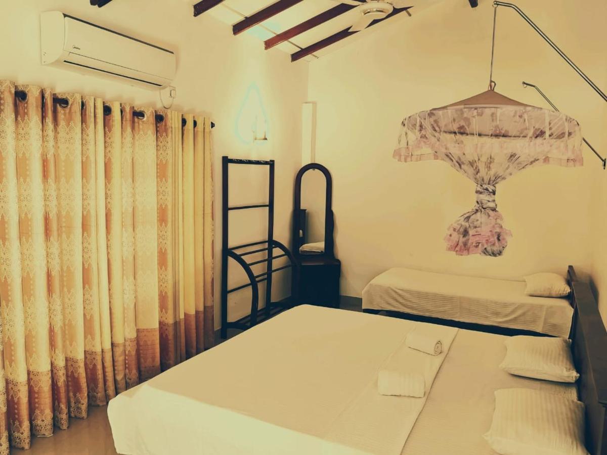 Rope Madiha Hostel Матара Екстериор снимка